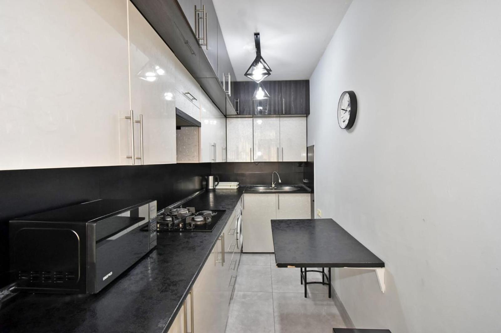יירבאן Luxury Spacious Apartment On Saryan Street.Centre מראה חיצוני תמונה